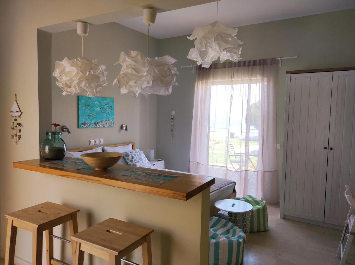 Thalassa Apartments & Studios Kávos Eksteriør bilde
